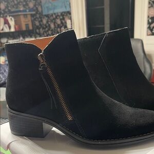 Black Ankle suede Boots